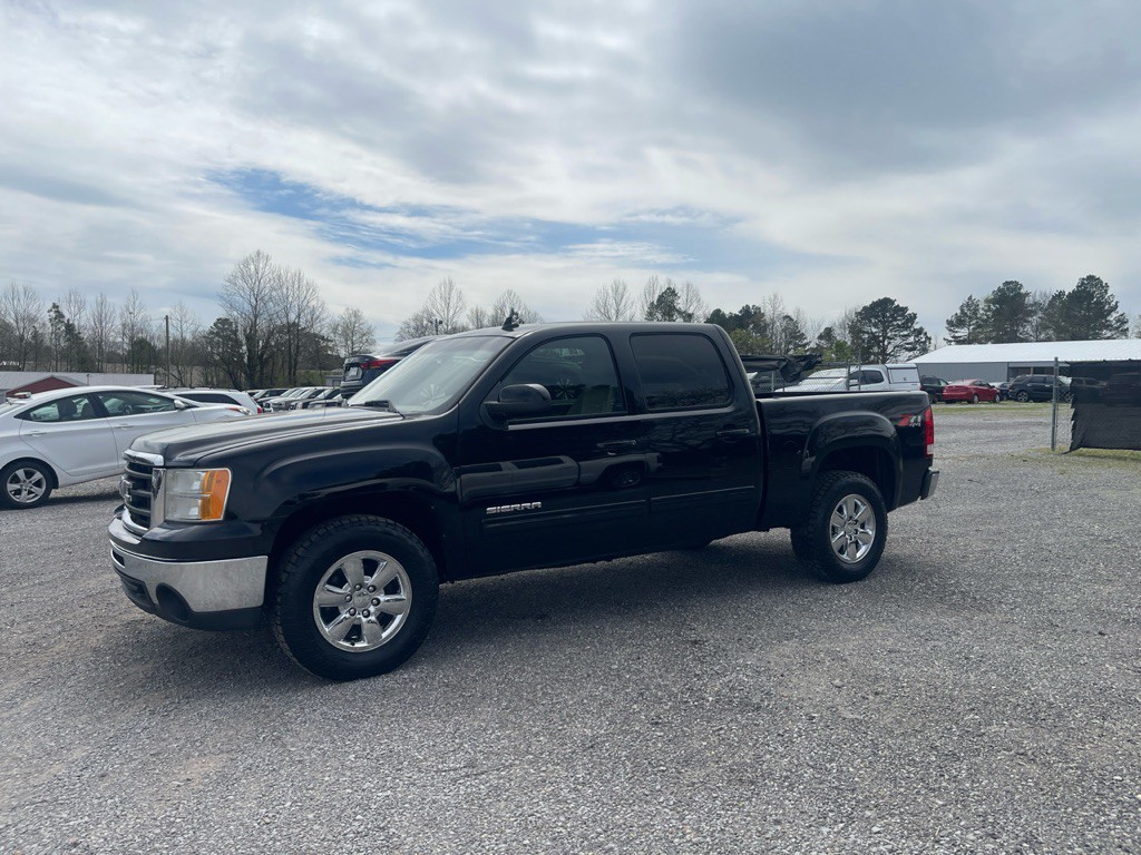 2011 GMC Sierra Image 1