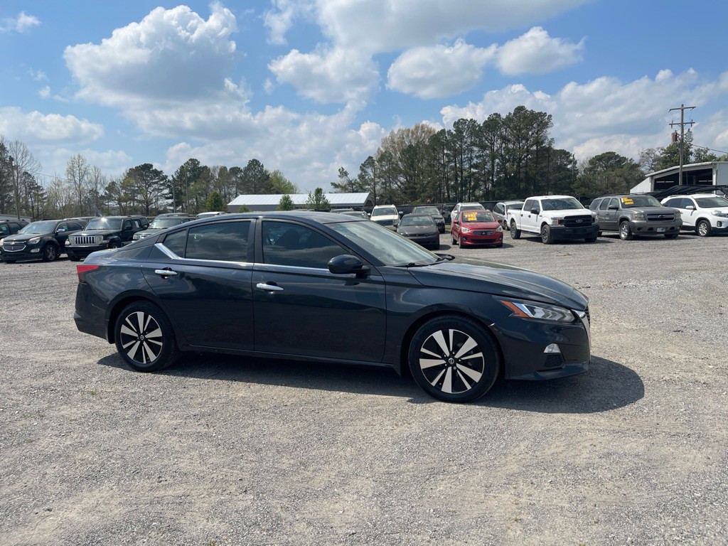 2022 Nissan Altima Image 3