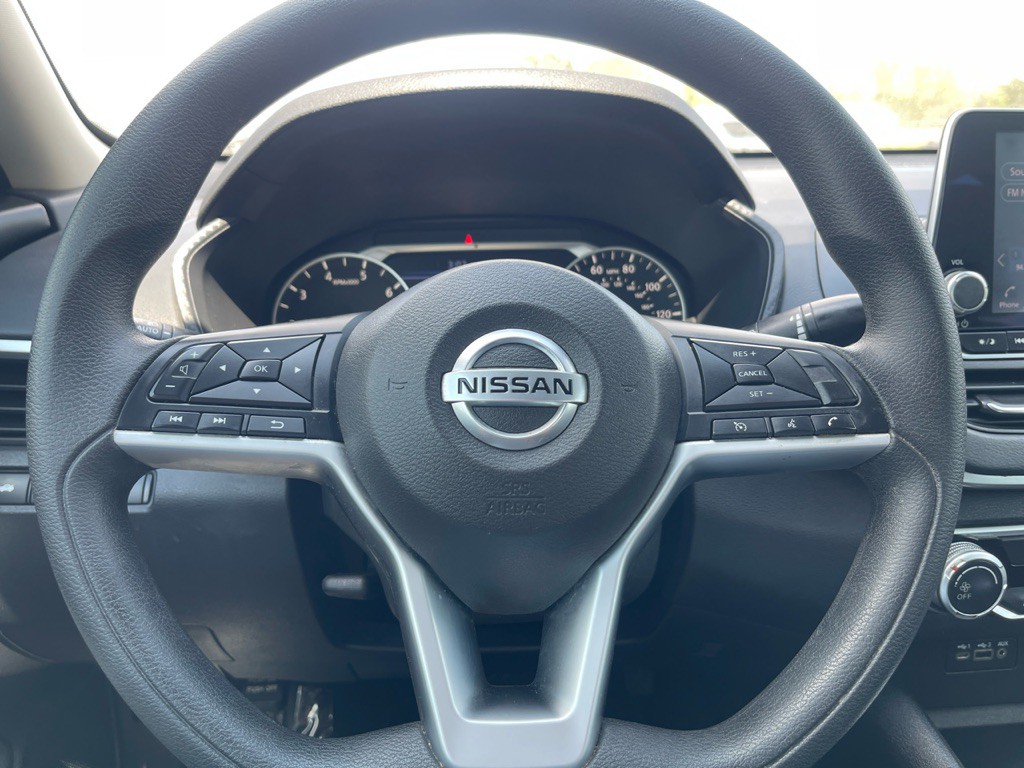 2022 Nissan Altima Image 6