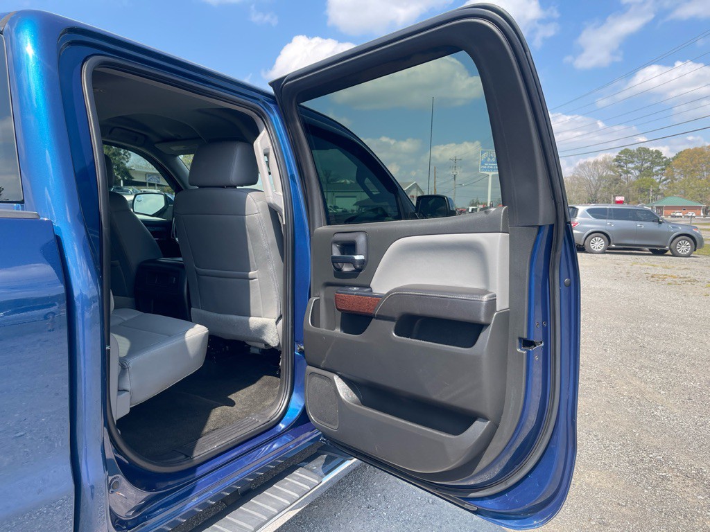 2017 GMC Sierra Image 16