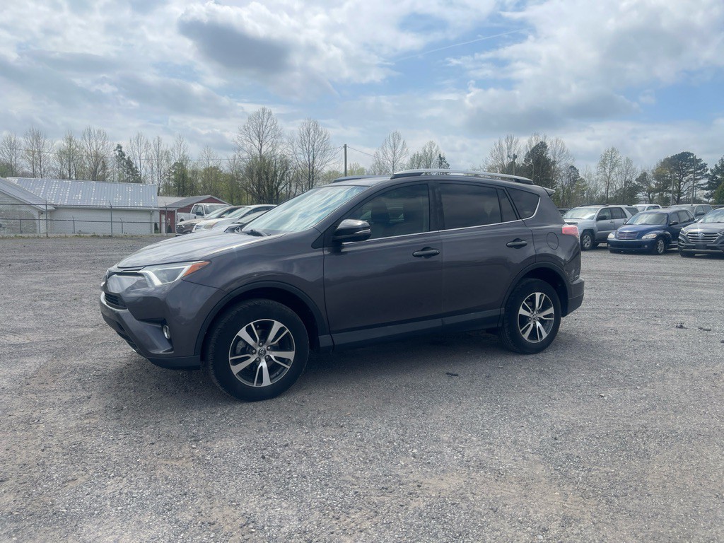 2016 Toyota Rav4 Image 1