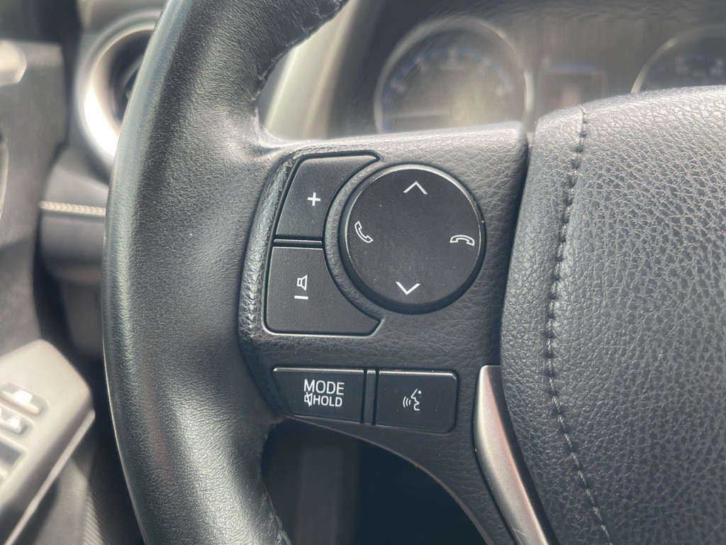 2016 Toyota Rav4 Image 8