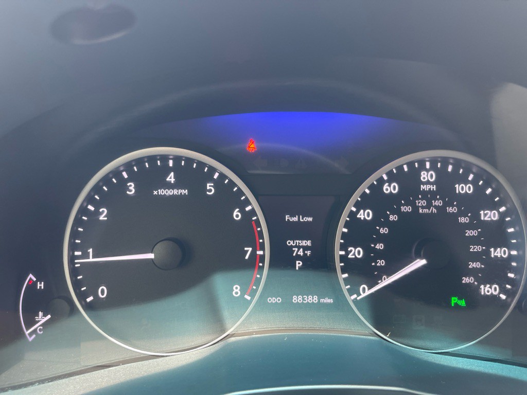 2015 Lexus ES 350 Image 9