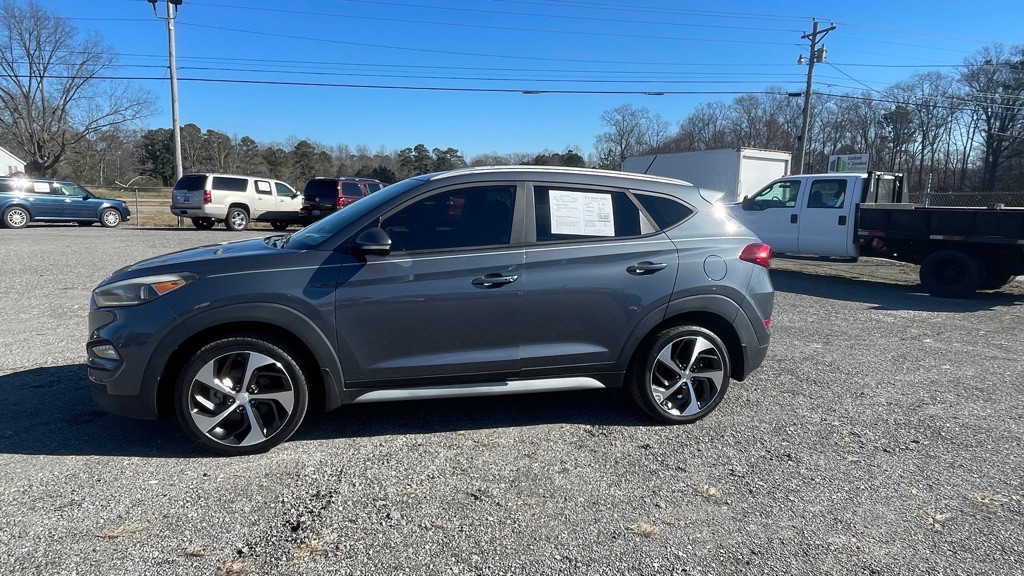 2017 Hyundai Tucson Image 1