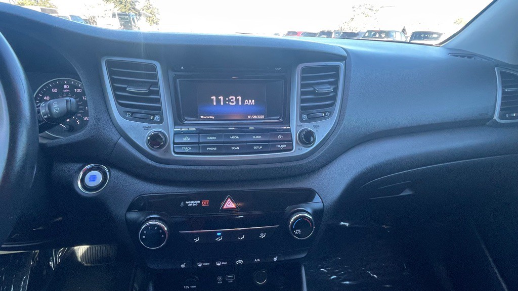 2017 Hyundai Tucson Image 10