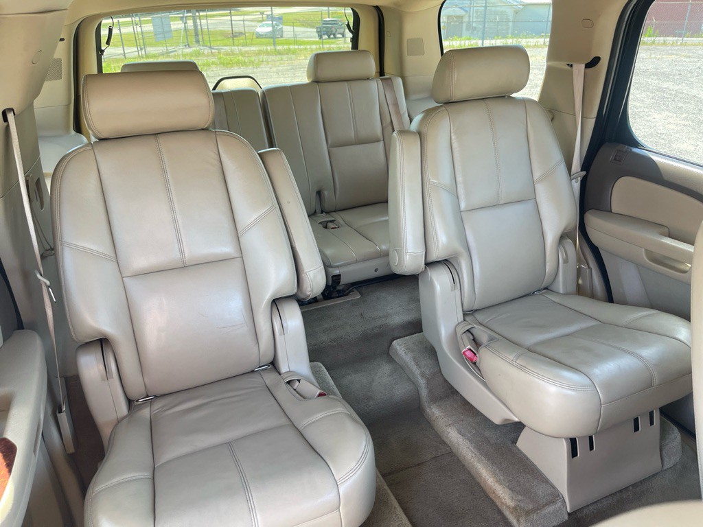 2009 GMC Yukon Image 18