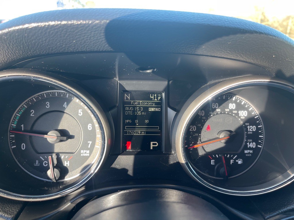 2012 Jeep Grand Cherokee Image 12