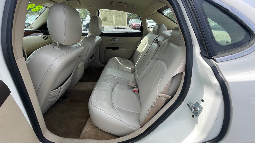 2008 Buick Lacrosse Image 16