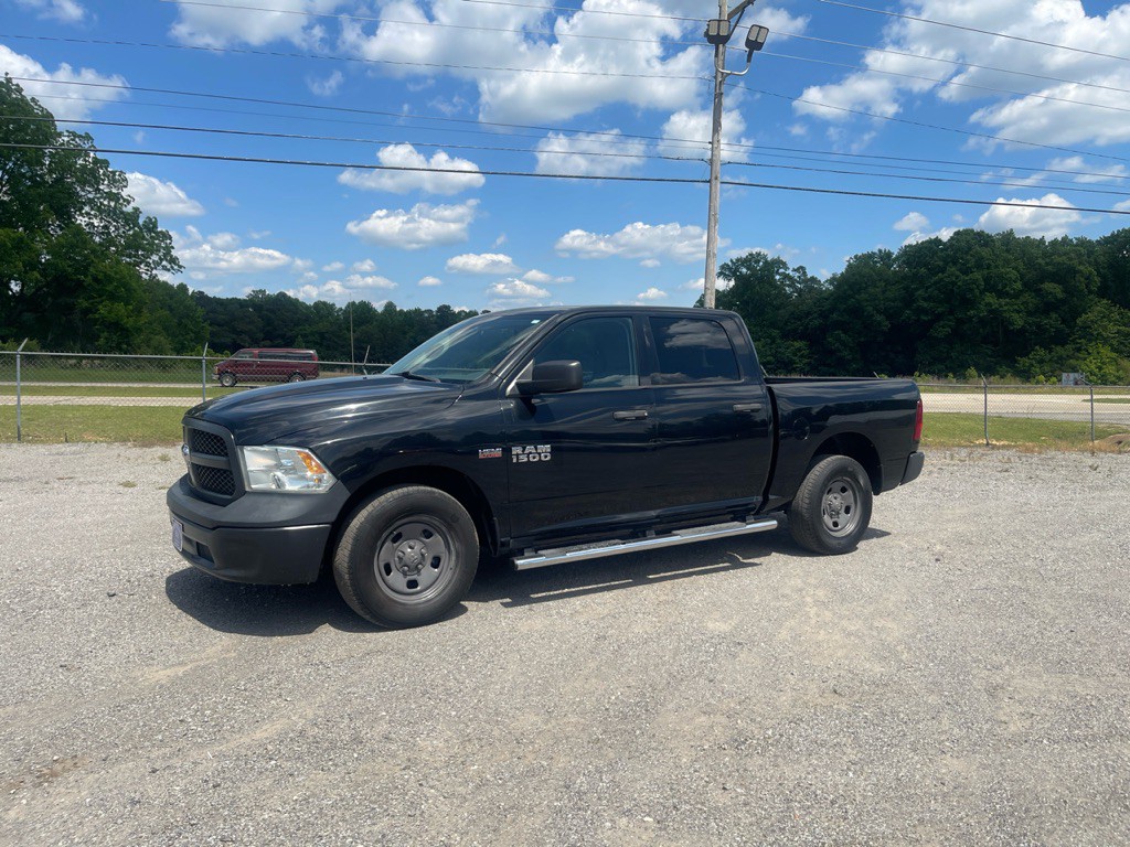 2014 RAM 1500 Image 1