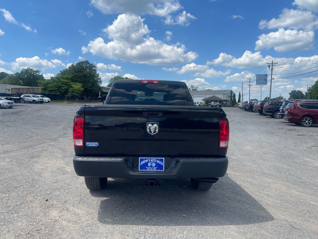 2014 RAM 1500 Image 4