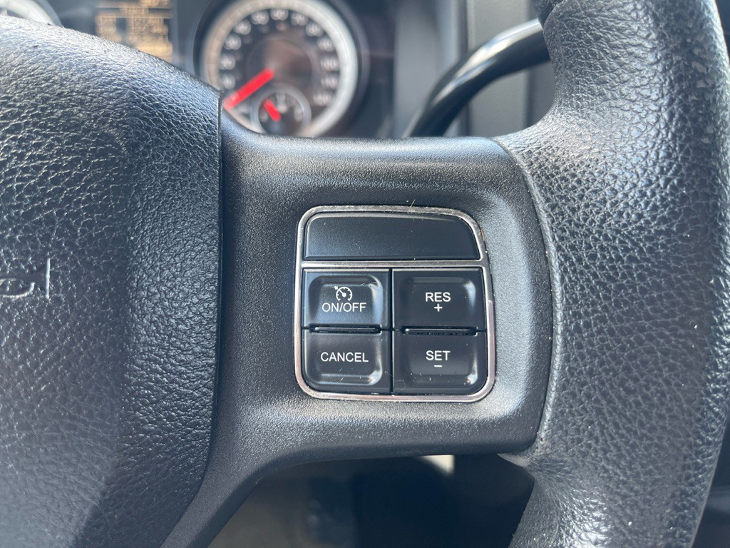 2014 RAM 1500 Image 10