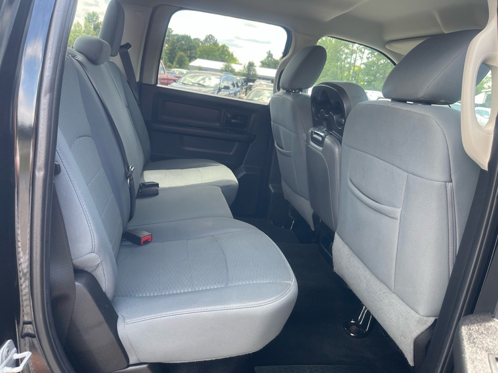 2014 RAM 1500 Image 14