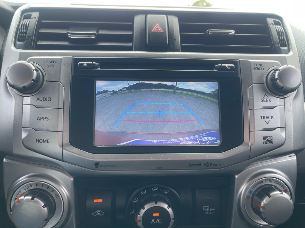 2016 Toyota 4Runner Image 12
