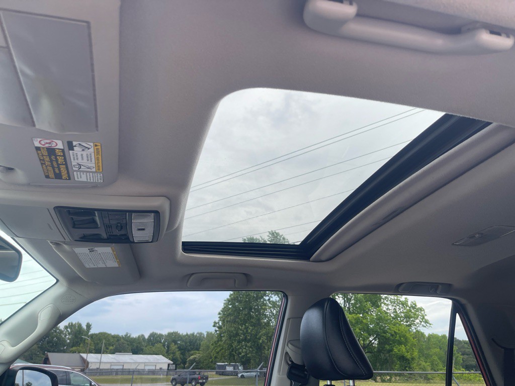 2016 Toyota 4Runner Image 14