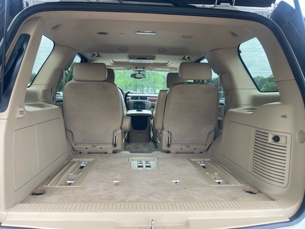 2008 GMC Yukon Image 5