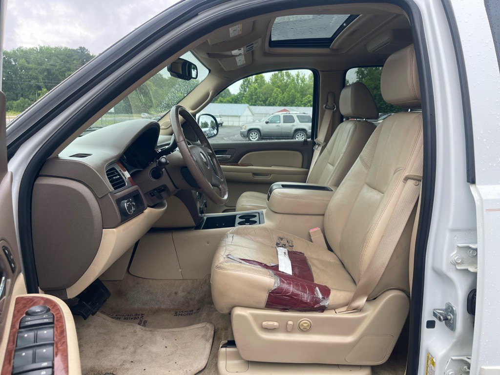 2008 GMC Yukon Image 13