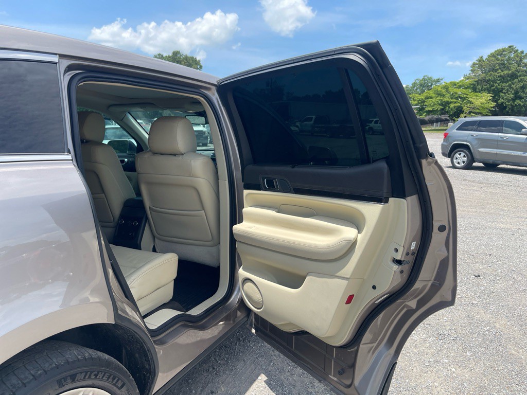 2019 Lincoln MKT Image 18