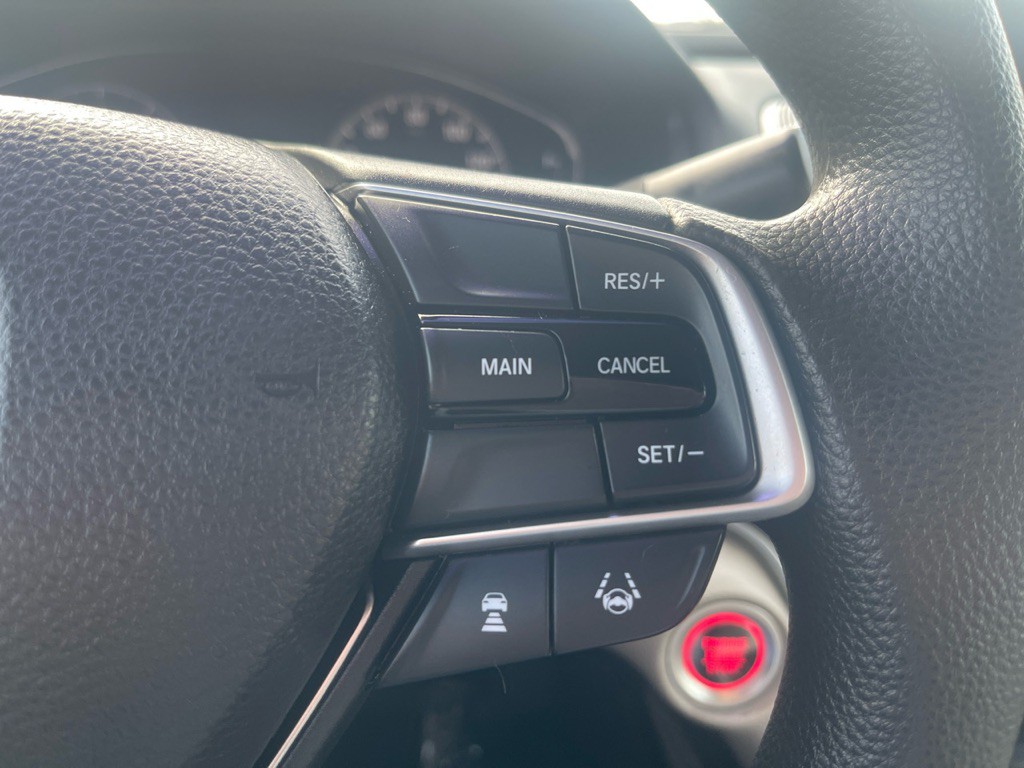 2018 Honda Accord Image 8