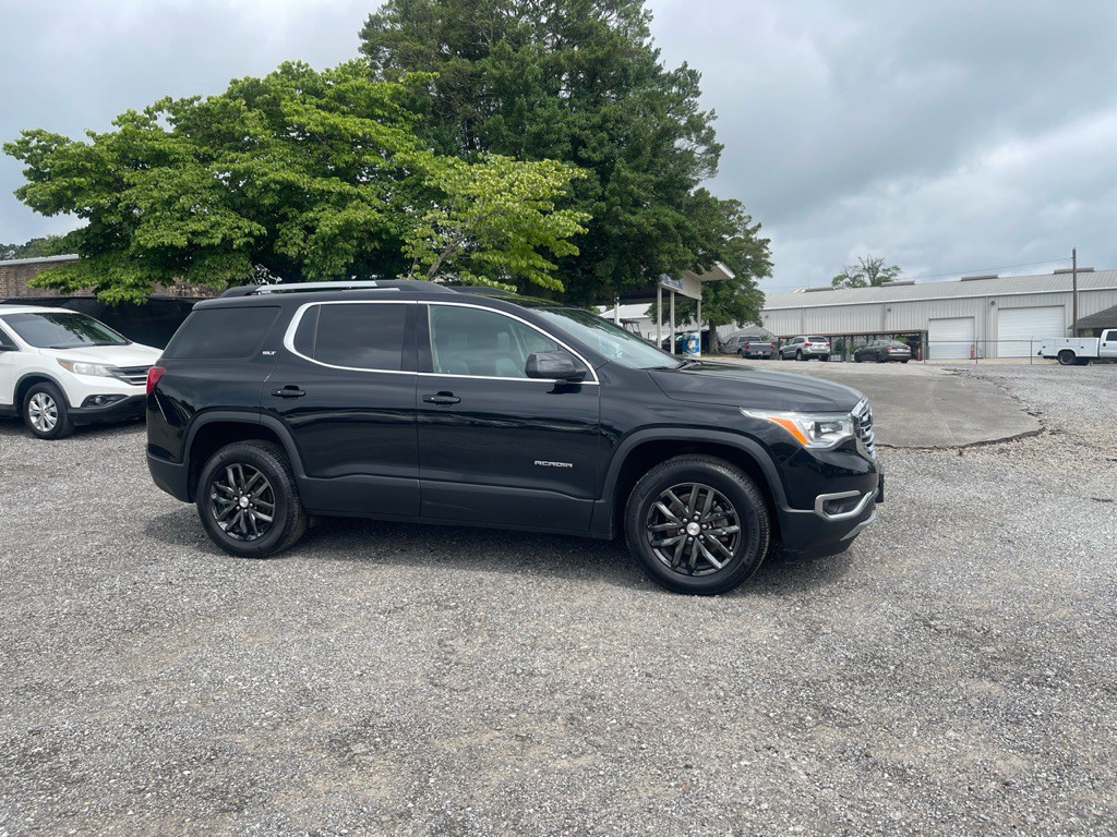 2019 GMC Acadia Image 3