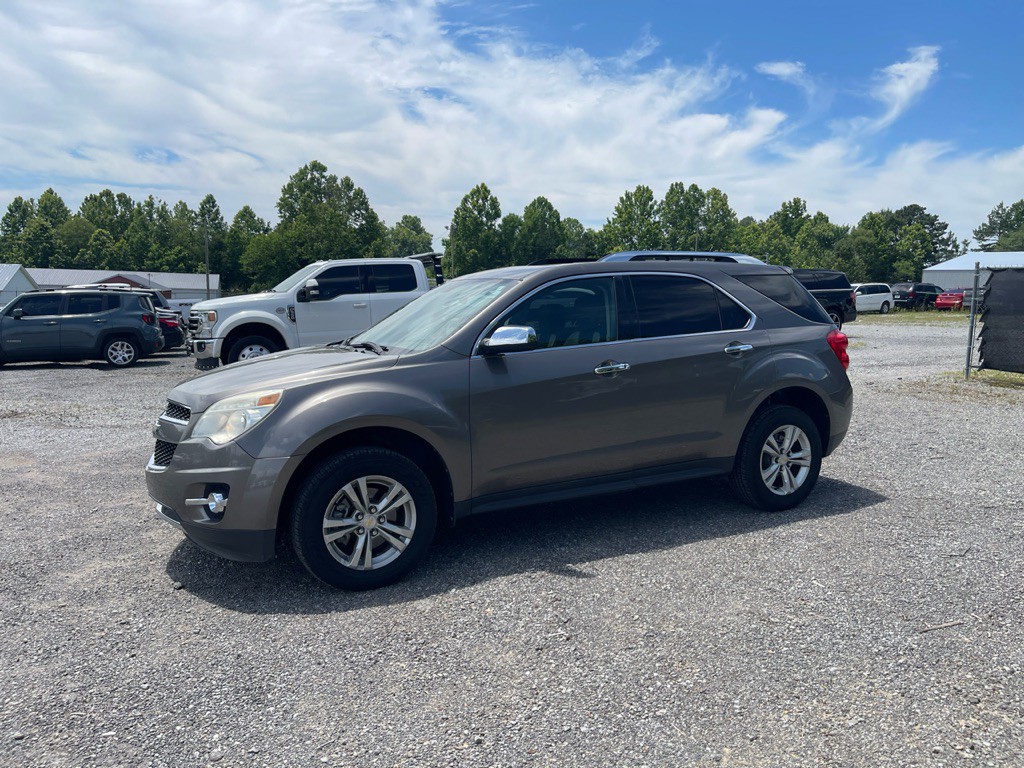 2010 Chevrolet Equinox Image 1