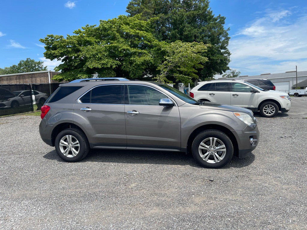 2010 Chevrolet Equinox Image 3