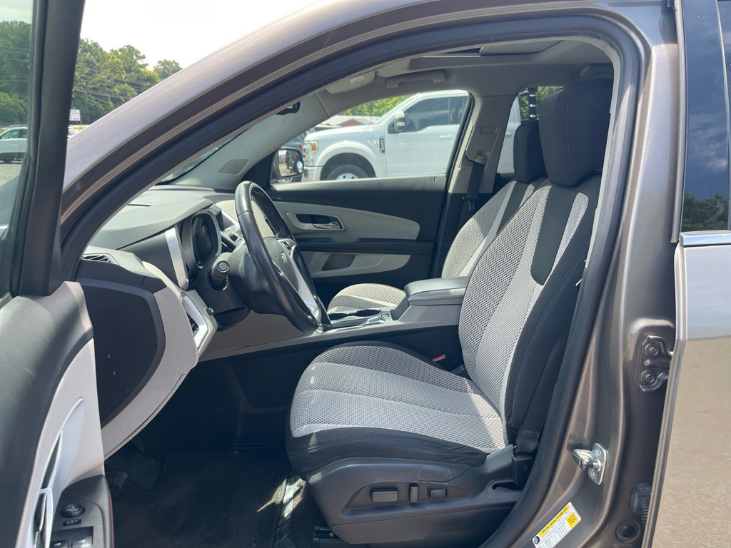 2010 Chevrolet Equinox Image 16