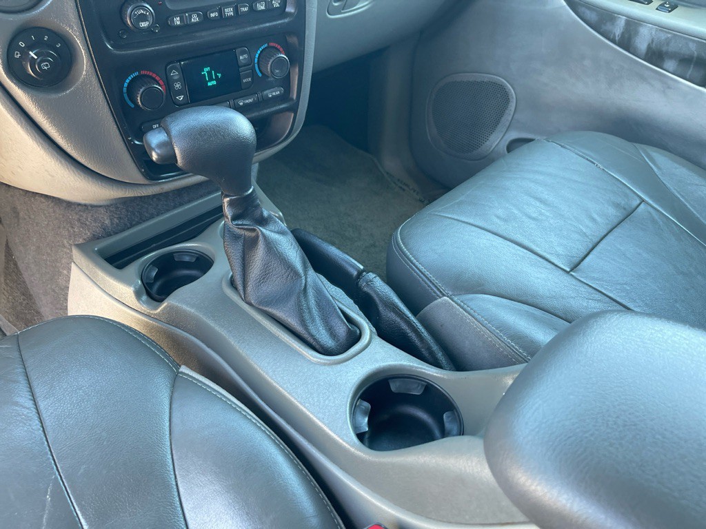 2002 Chevrolet Trailblazer Image 11