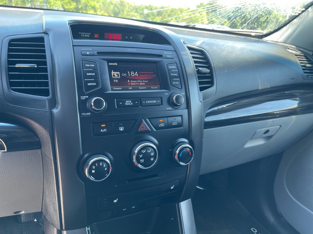 2013 Kia Sorento Image 7