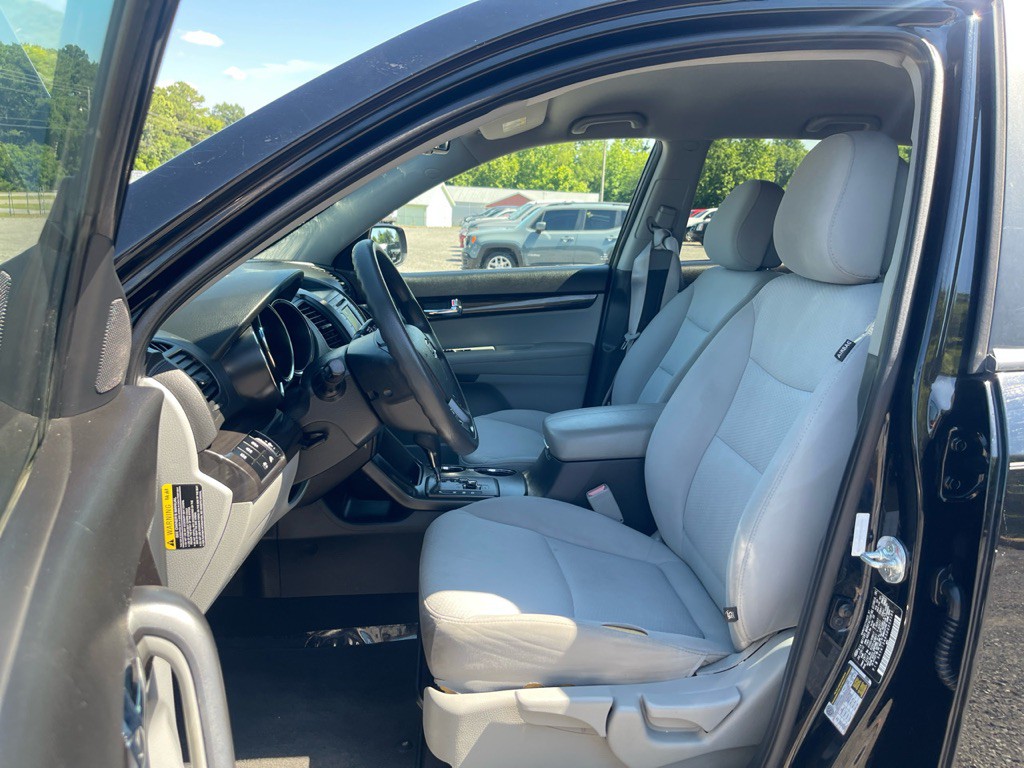 2013 Kia Sorento Image 11