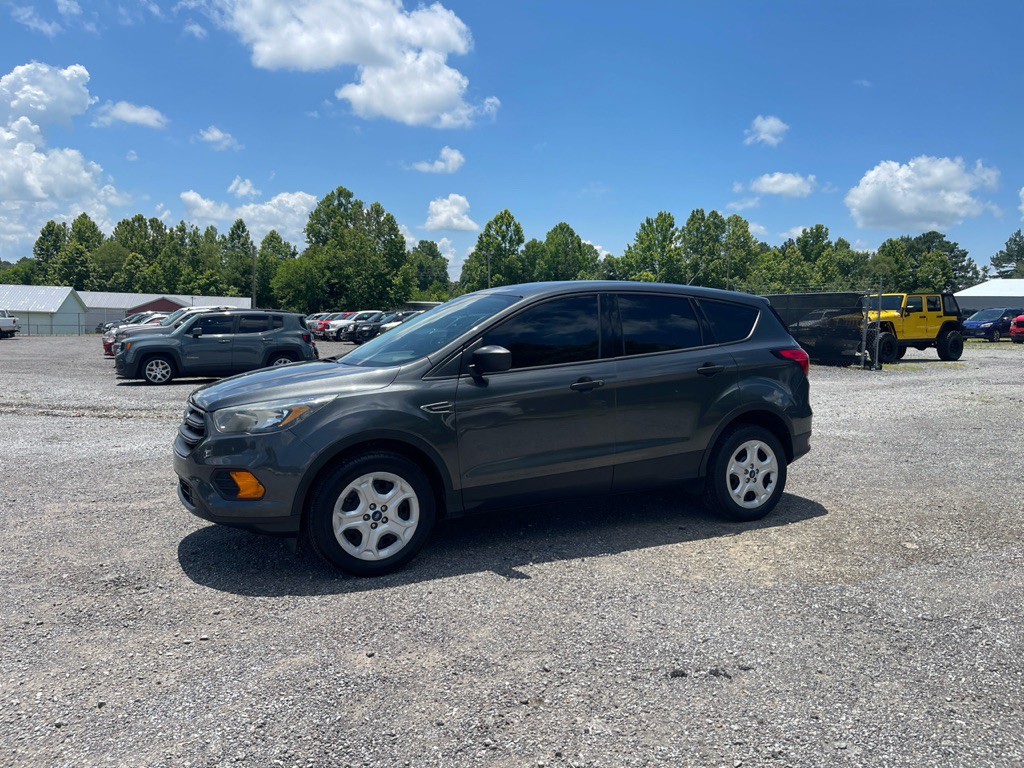 2019 Ford Escape Image 1