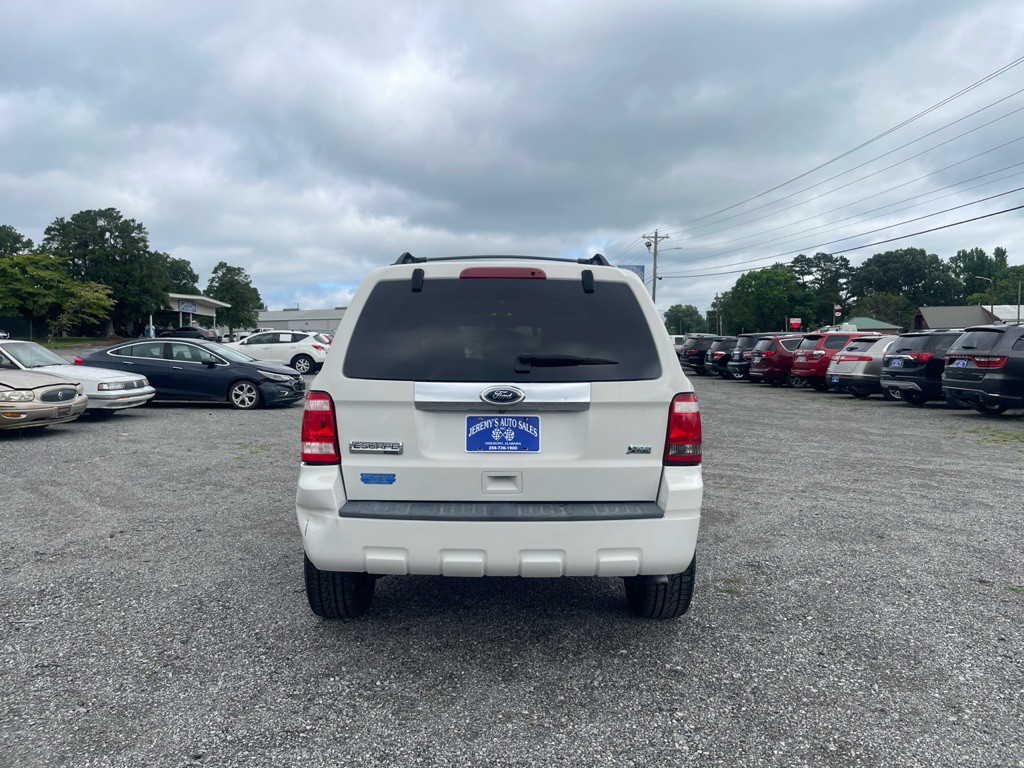 2010 Ford Escape Image 4