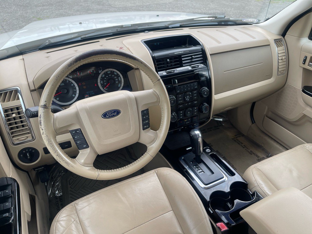 2010 Ford Escape Image 5