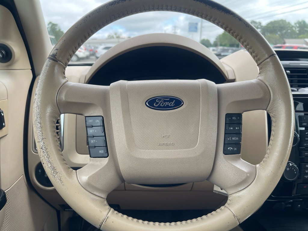 2010 Ford Escape Image 6