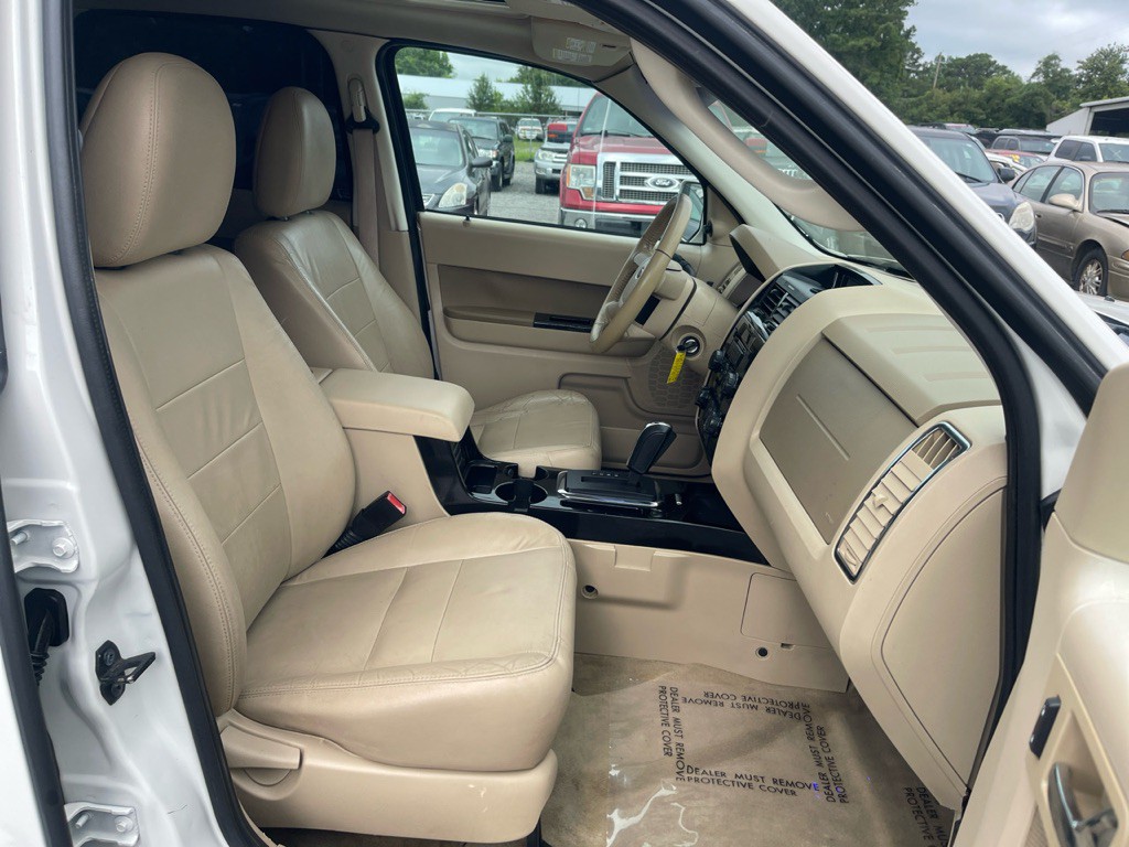 2010 Ford Escape Image 14