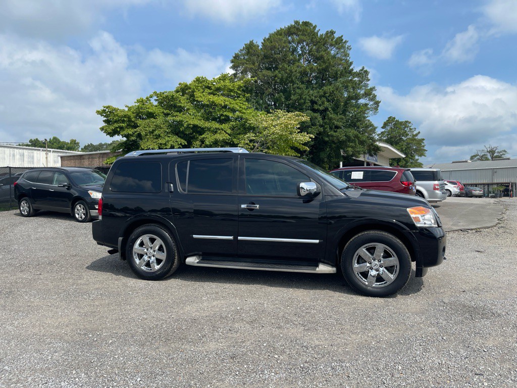 2010 Nissan Armada Image 3