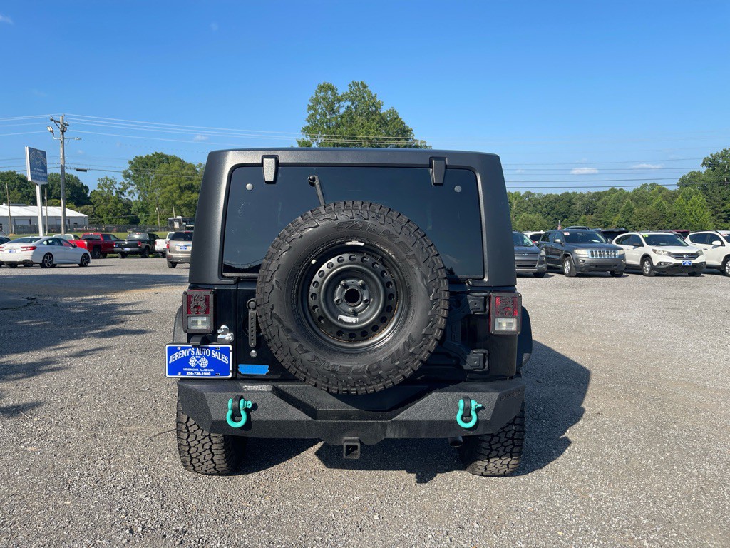 2012 Jeep Wrangler Image 4