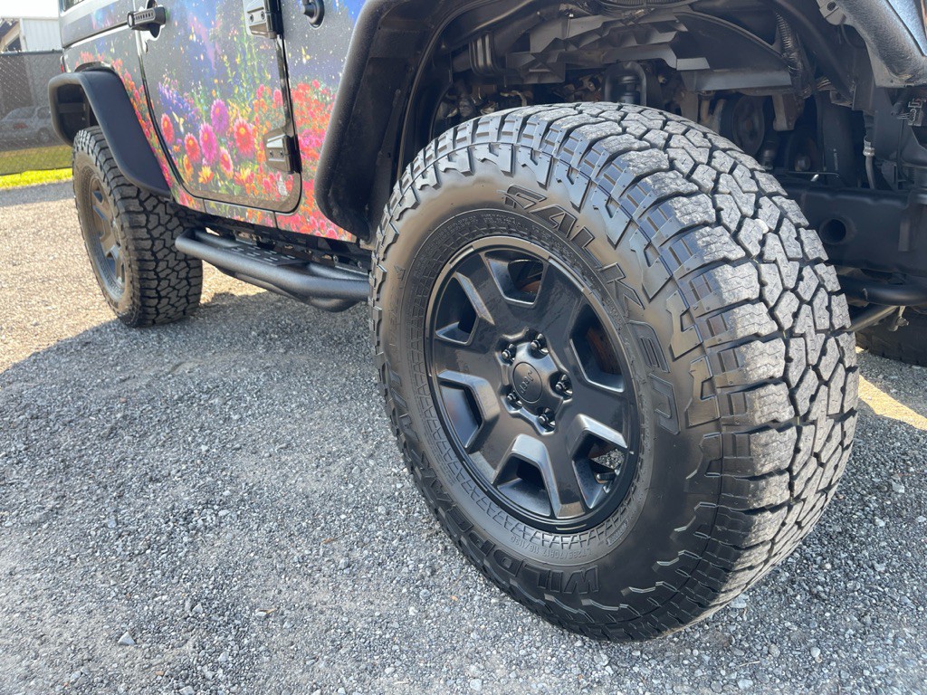 2012 Jeep Wrangler Image 20