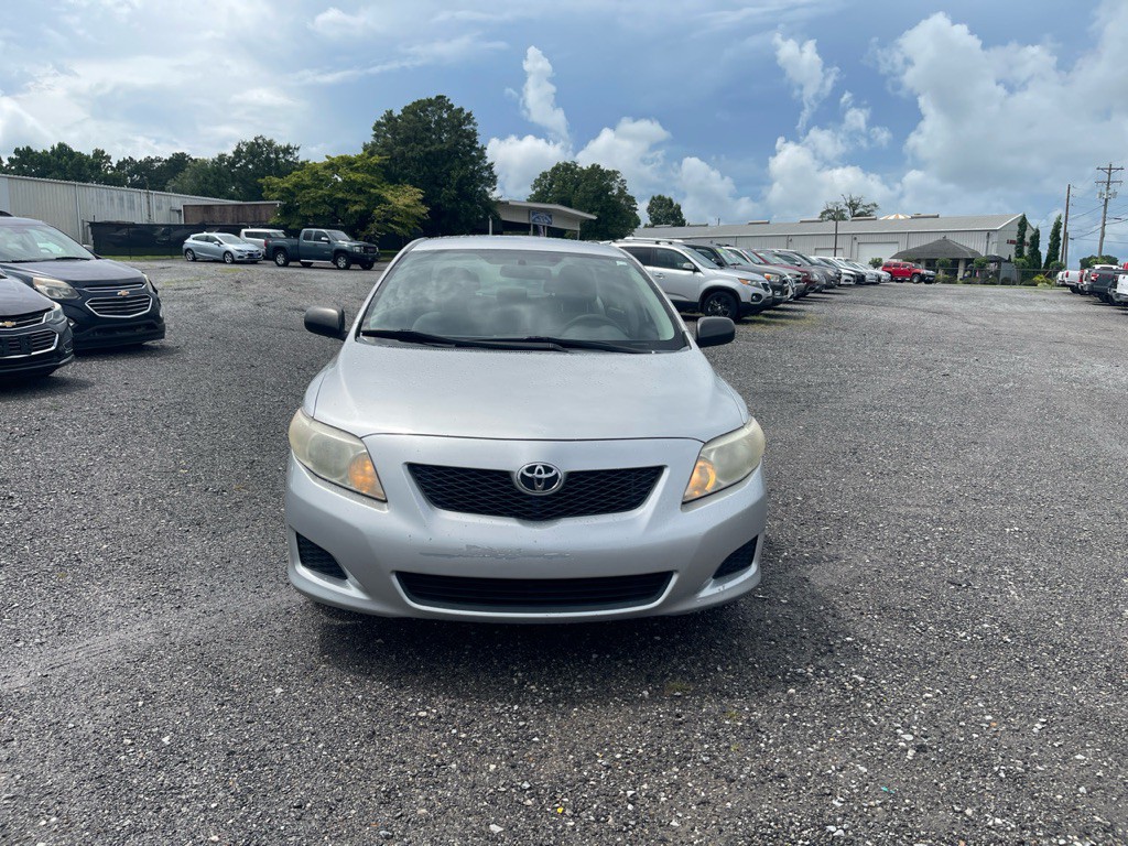 2010 Toyota Corolla Image 2