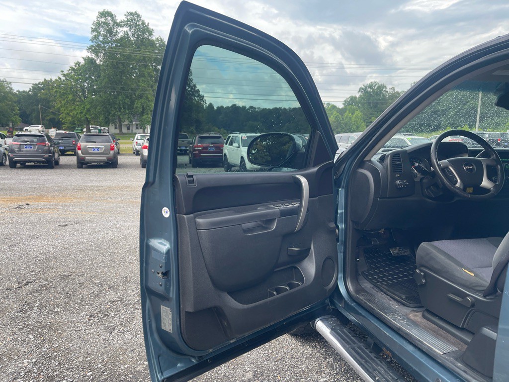 2010 GMC Sierra 1500 Image 11