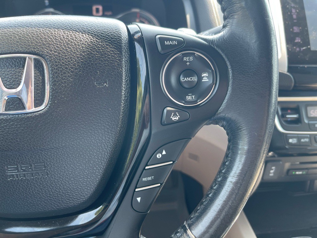 2016 Honda Pilot Image 9