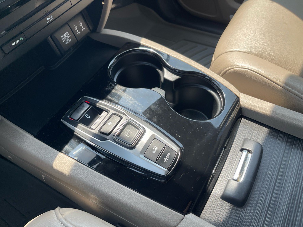 2016 Honda Pilot Image 13