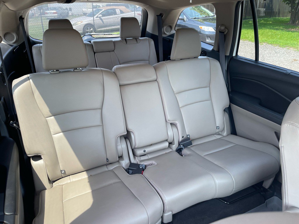 2016 Honda Pilot Image 24
