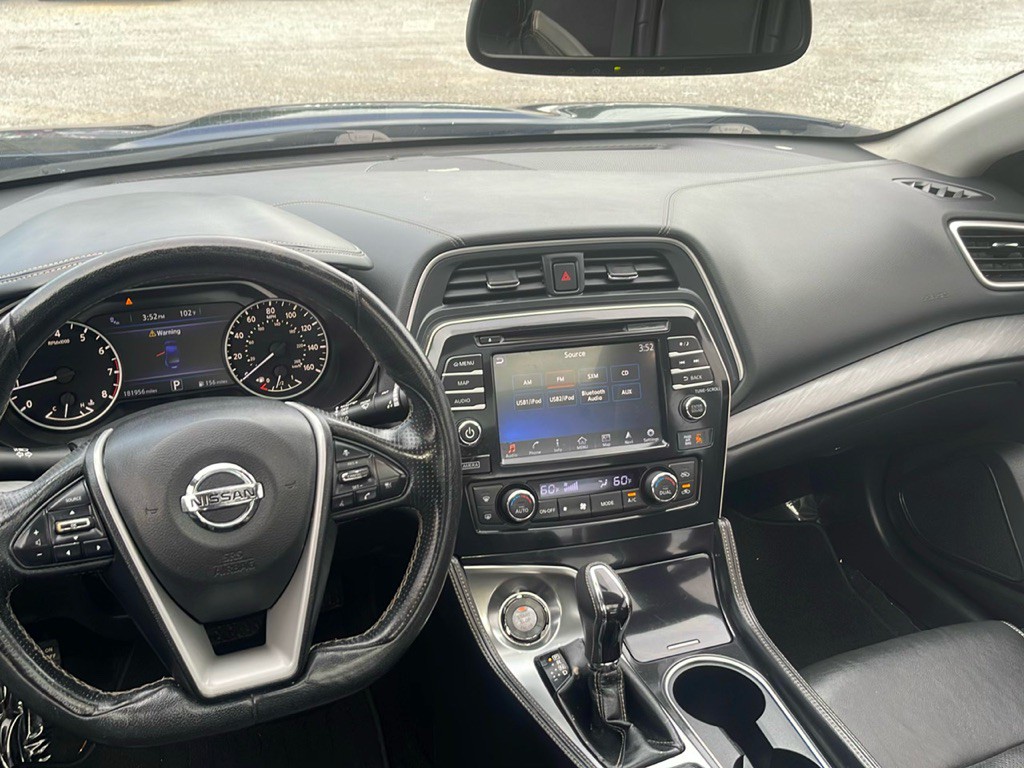 2016 Nissan Maxima Image 5