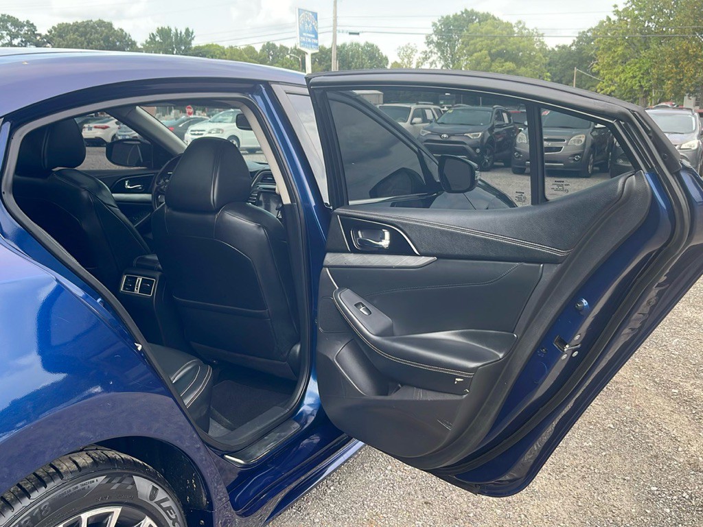 2016 Nissan Maxima Image 16