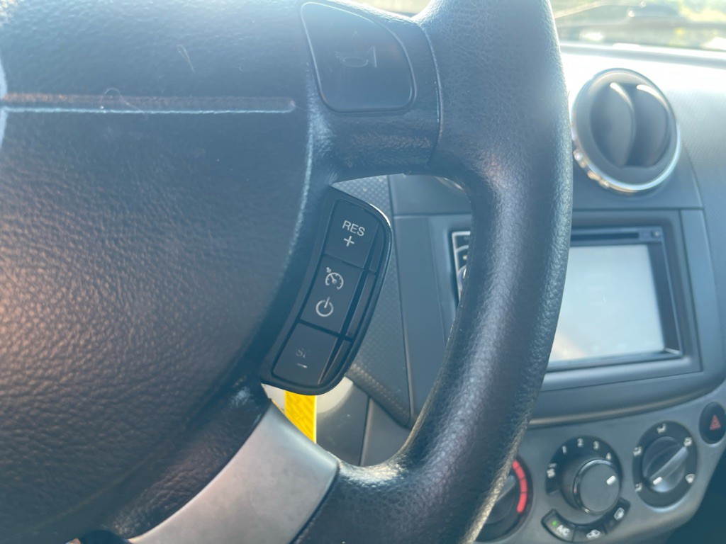 2011 Chevrolet Aveo Image 7