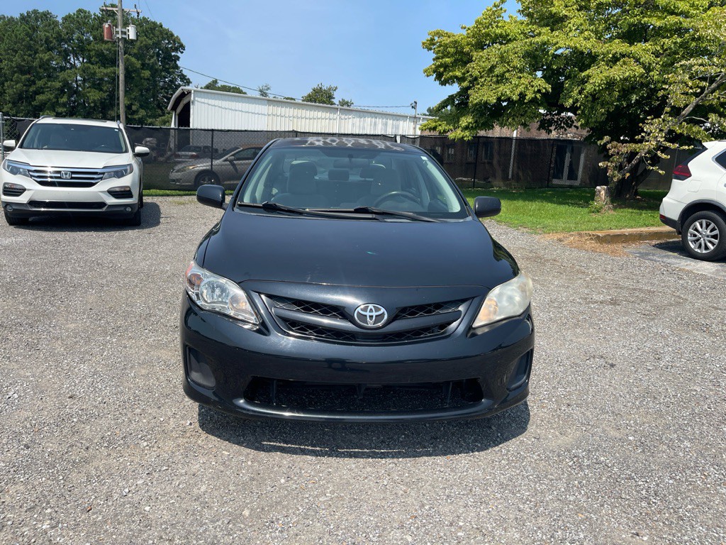 2012 Toyota Corolla Image 2