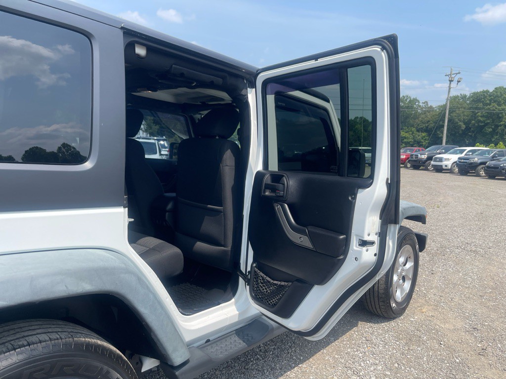 2012 Jeep Wrangler Unlimited Image 14