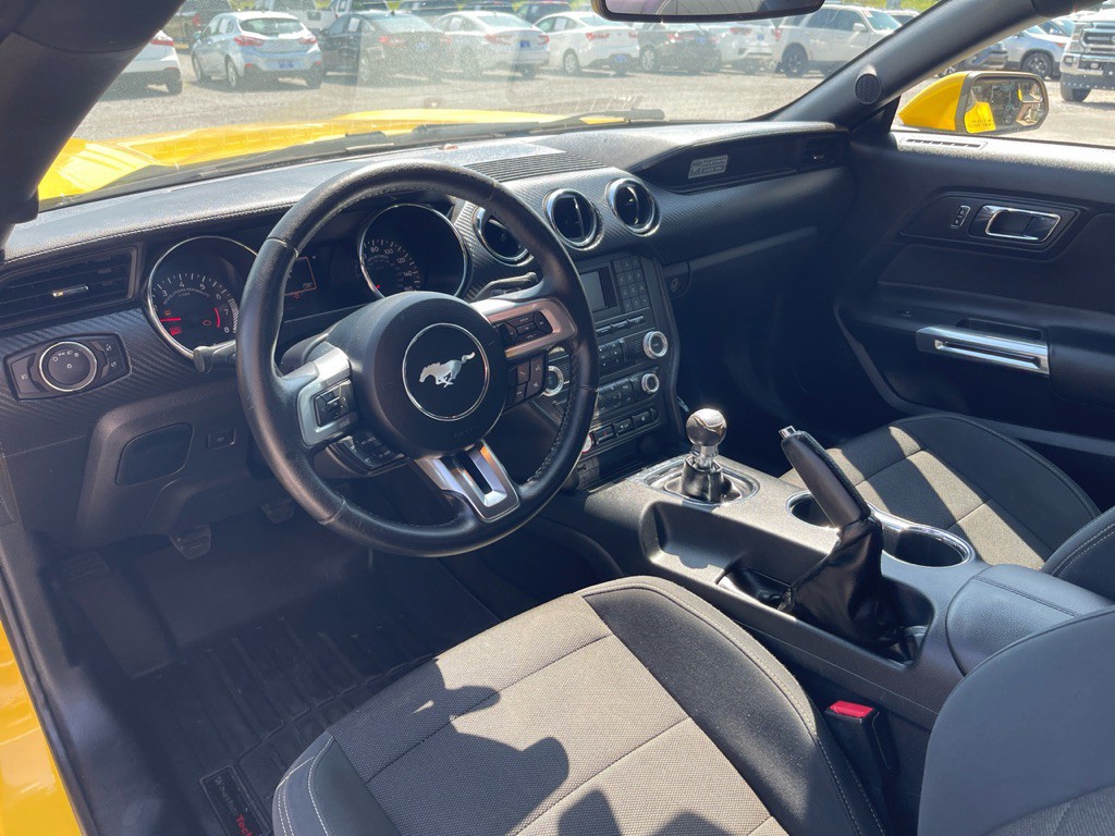2016 Ford Mustang Image 6