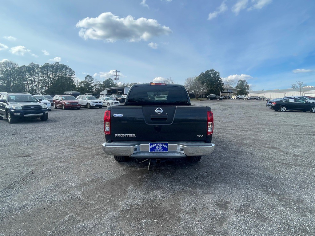 2012 Nissan Frontier Image 4
