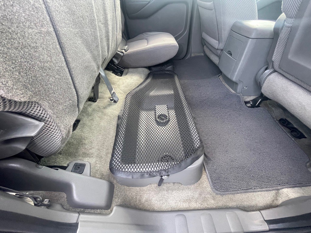 2012 Nissan Frontier Image 19
